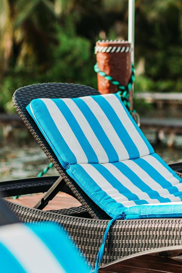 Blue Bird Hotell Bacalar Eksteriør bilde