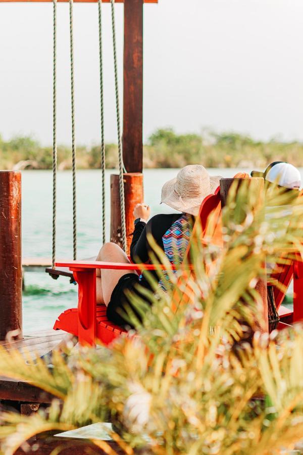 Blue Bird Hotell Bacalar Eksteriør bilde