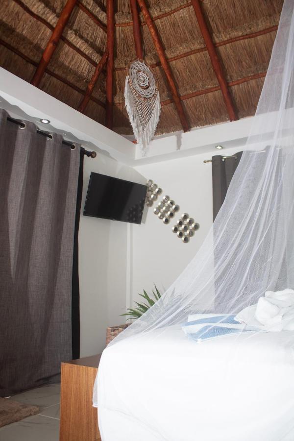 Blue Bird Hotell Bacalar Eksteriør bilde